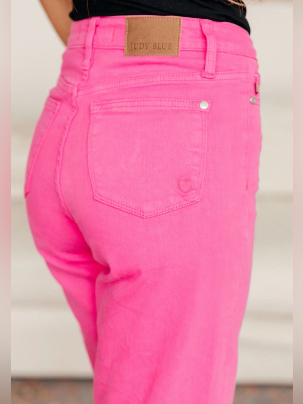 Judy Blue High Waist Garment Dyed Hot Pink 90’s Straight Denim Jeans Size 1/25 - Picture 3 of 10